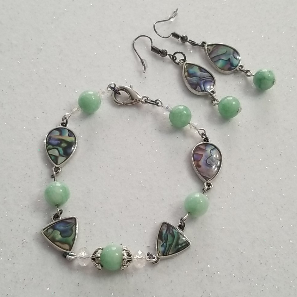 Mint quartz & metal abalone beaded bracelet set
